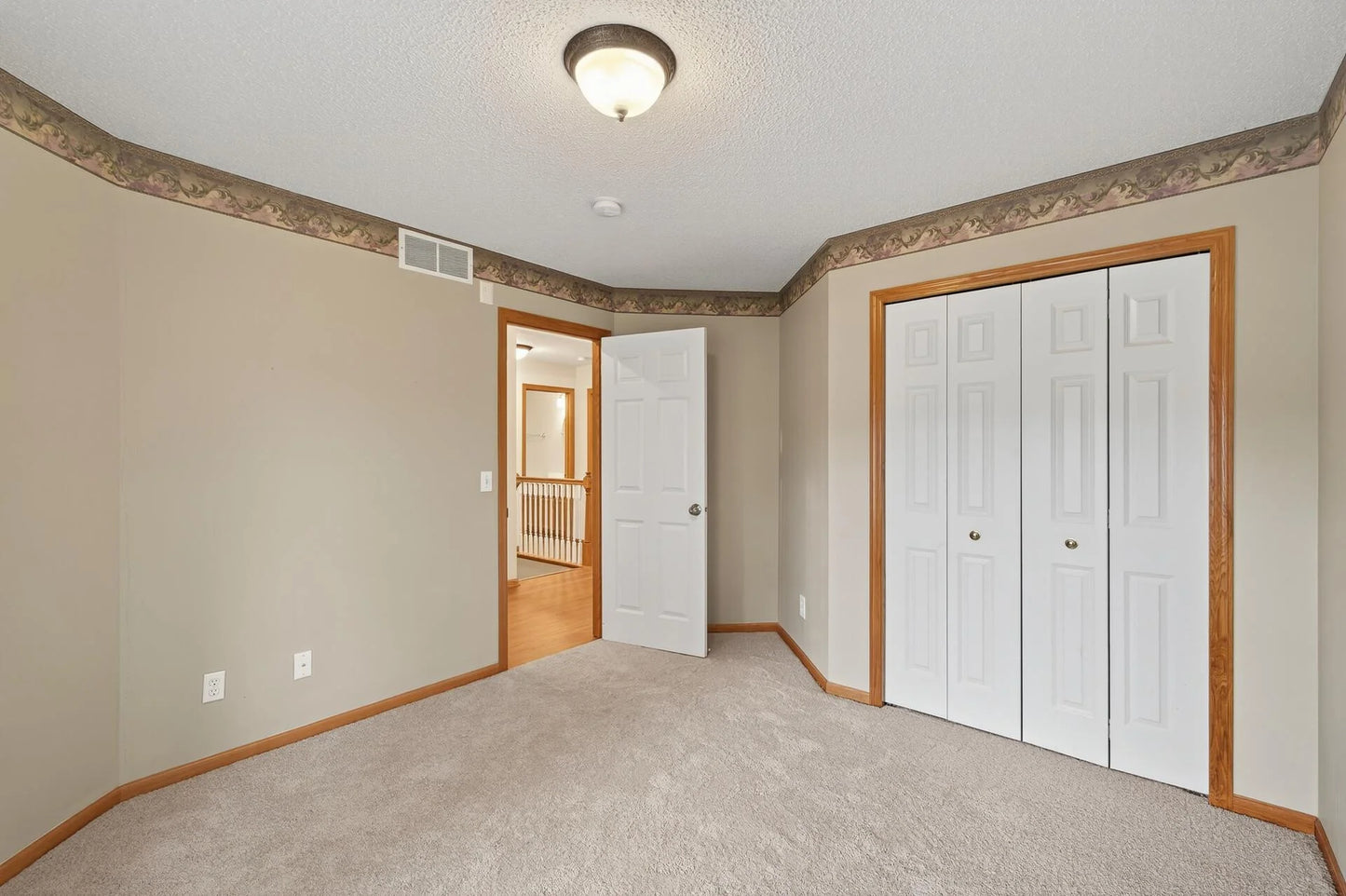 5215 Deerfield Lane, Prior Lake, MN 55372
