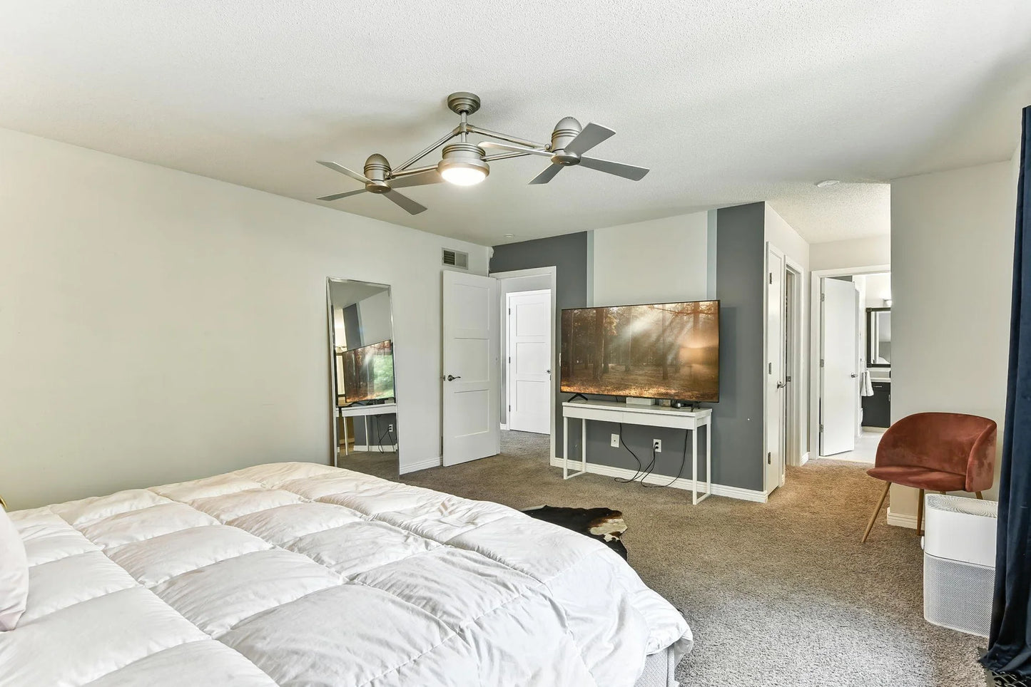 6170 Dallas Lane, Plymouth, MN 55446