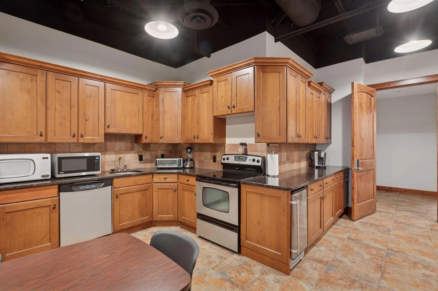 434 Hale Avenue, Oakdale, MN 55128