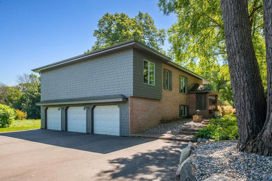 461 Peavey Lane, Wayzata, MN 55391