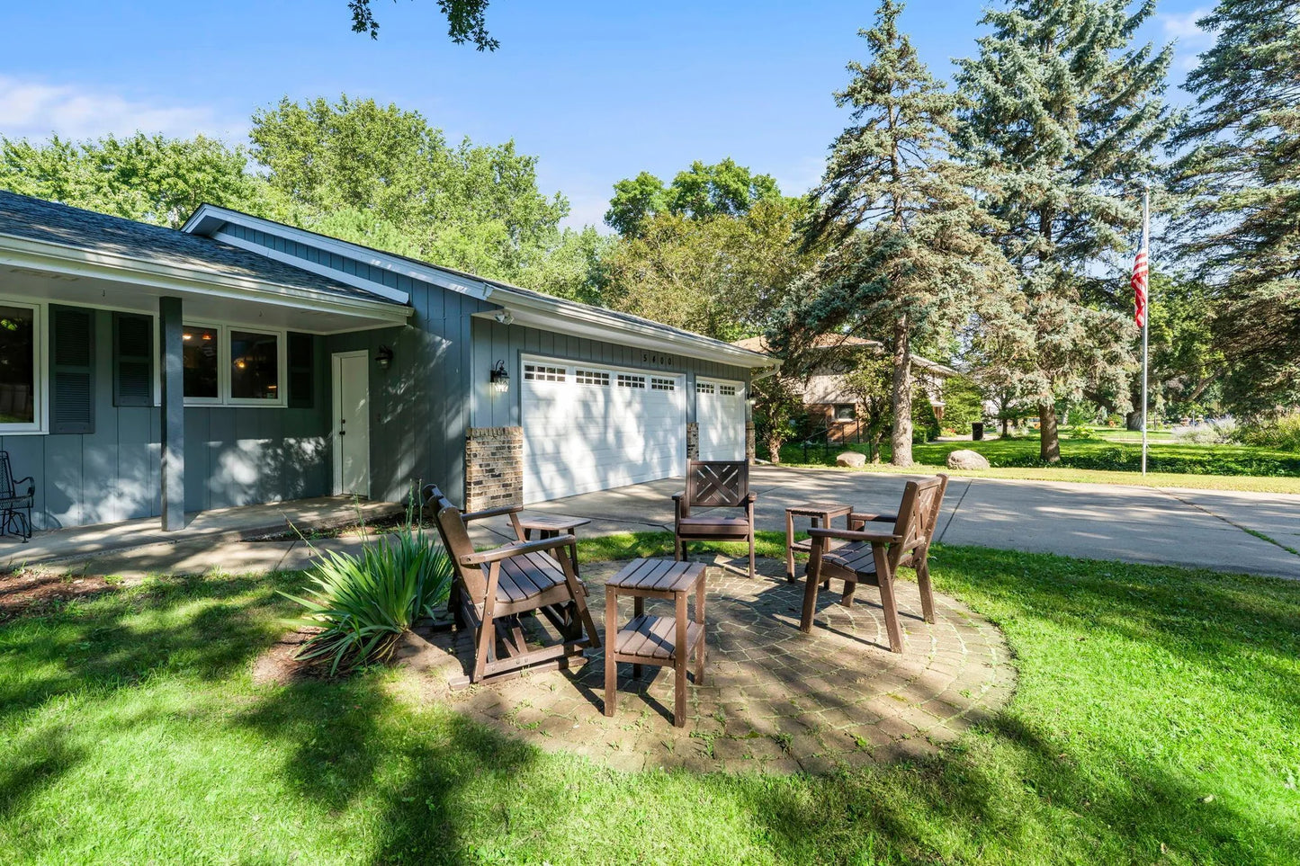 5400 Malibu Drive, Edina, MN 55436