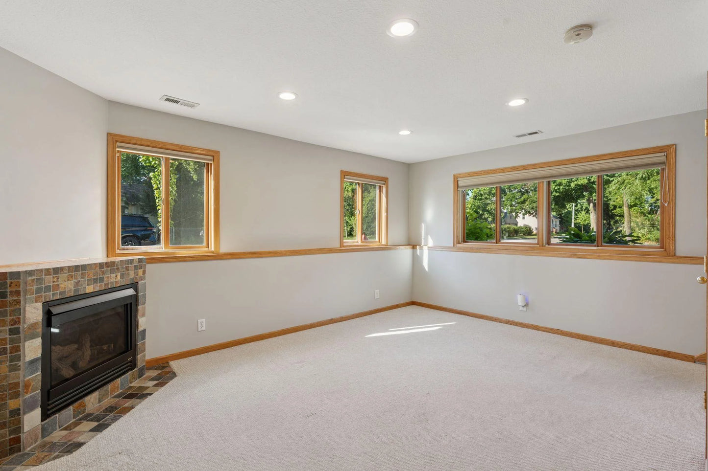 4600 Camden Avenue, Minneapolis, MN 55412