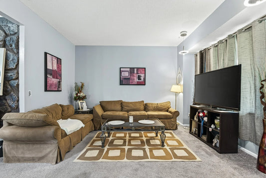 2523 Thomas Avenue, Minneapolis, MN 55411