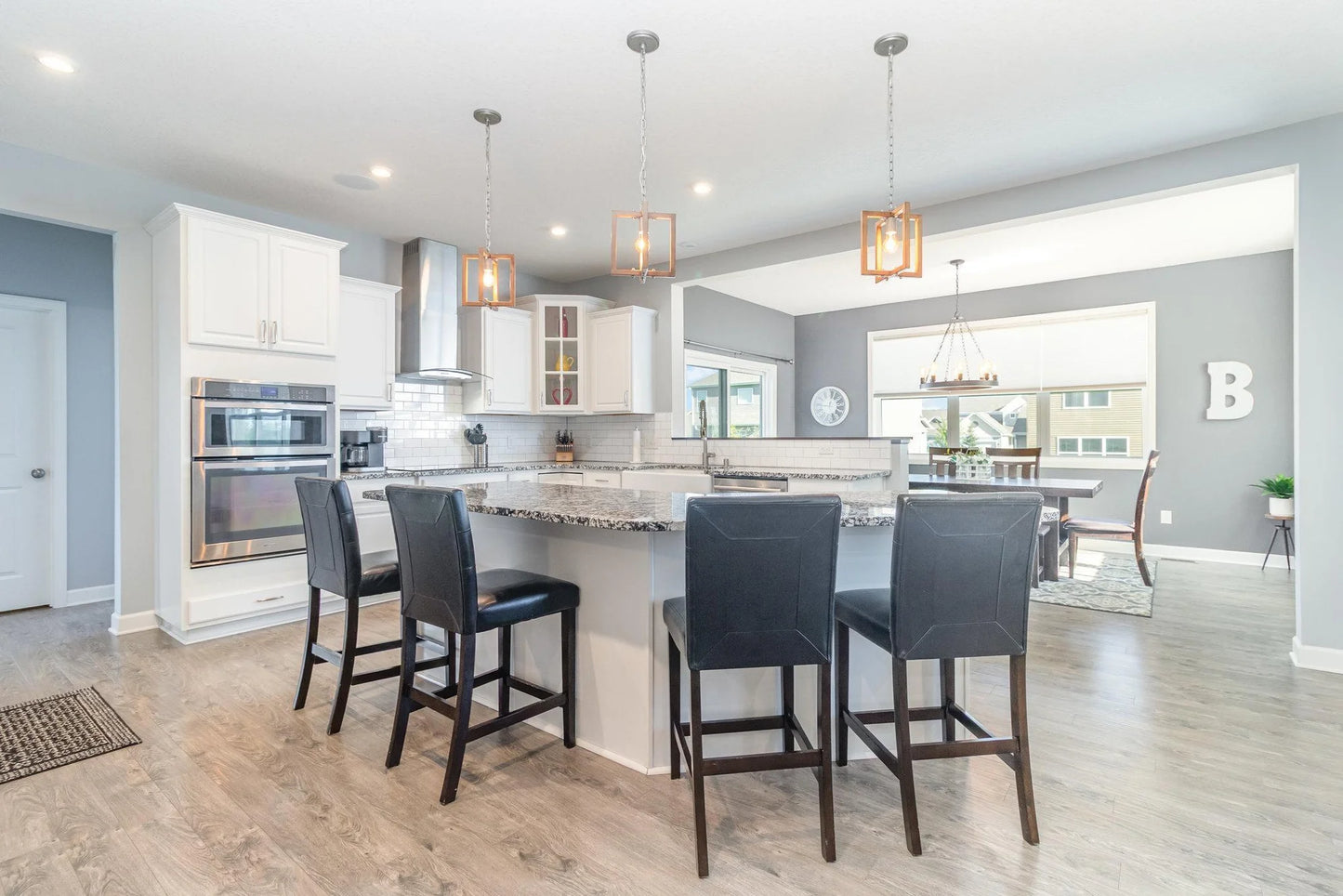 4455 Benjamin Court, Woodbury, MN 55129