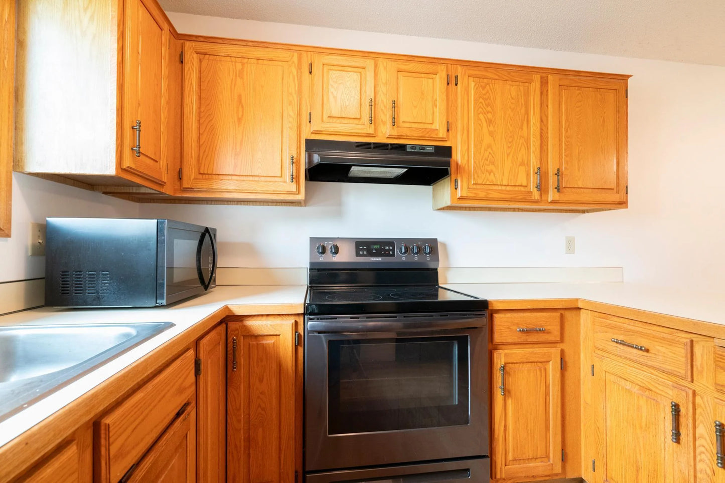 5425 Orleans Lane, Plymouth, MN 55442