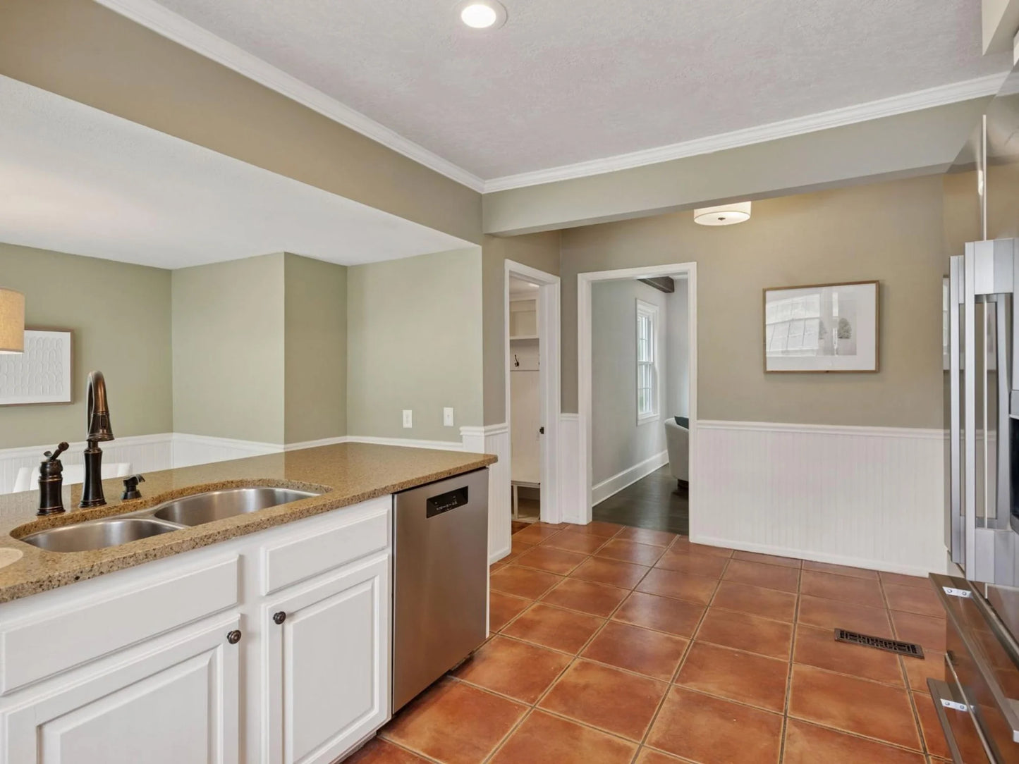 5048 Kent Avenue, Edina, MN 55436