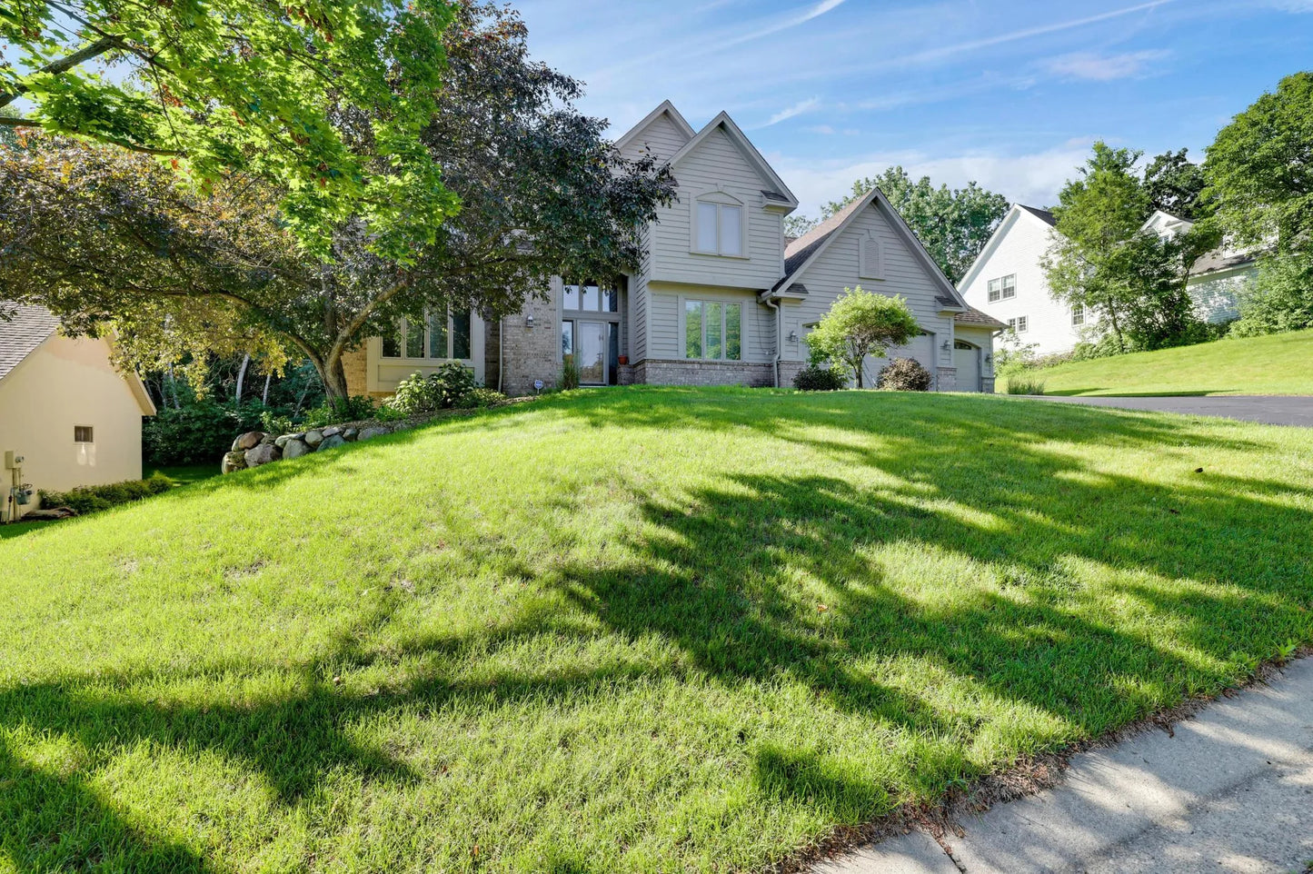1630 Murphy Parkway, Eagan, MN 55122