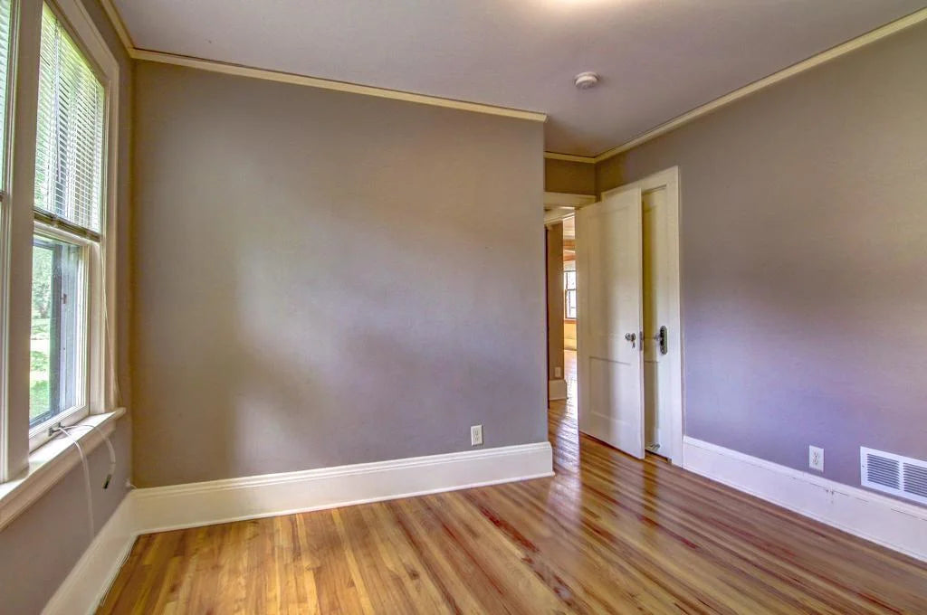 445 Lexington Parkway, Saint Paul, MN 55105
