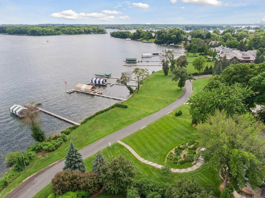 2462 Lafayette Road, Minnetonka Beach, MN 55391