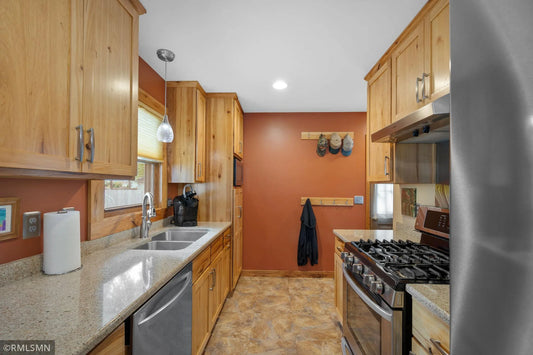 5114 Florida Avenue, Crystal, MN 55428