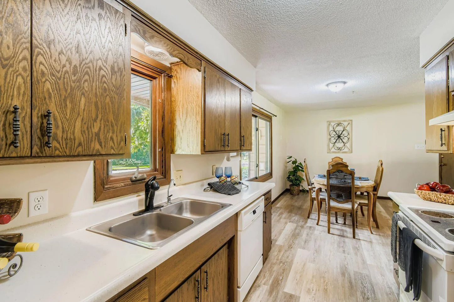 4250 Victoria Street, Shoreview, MN 55126