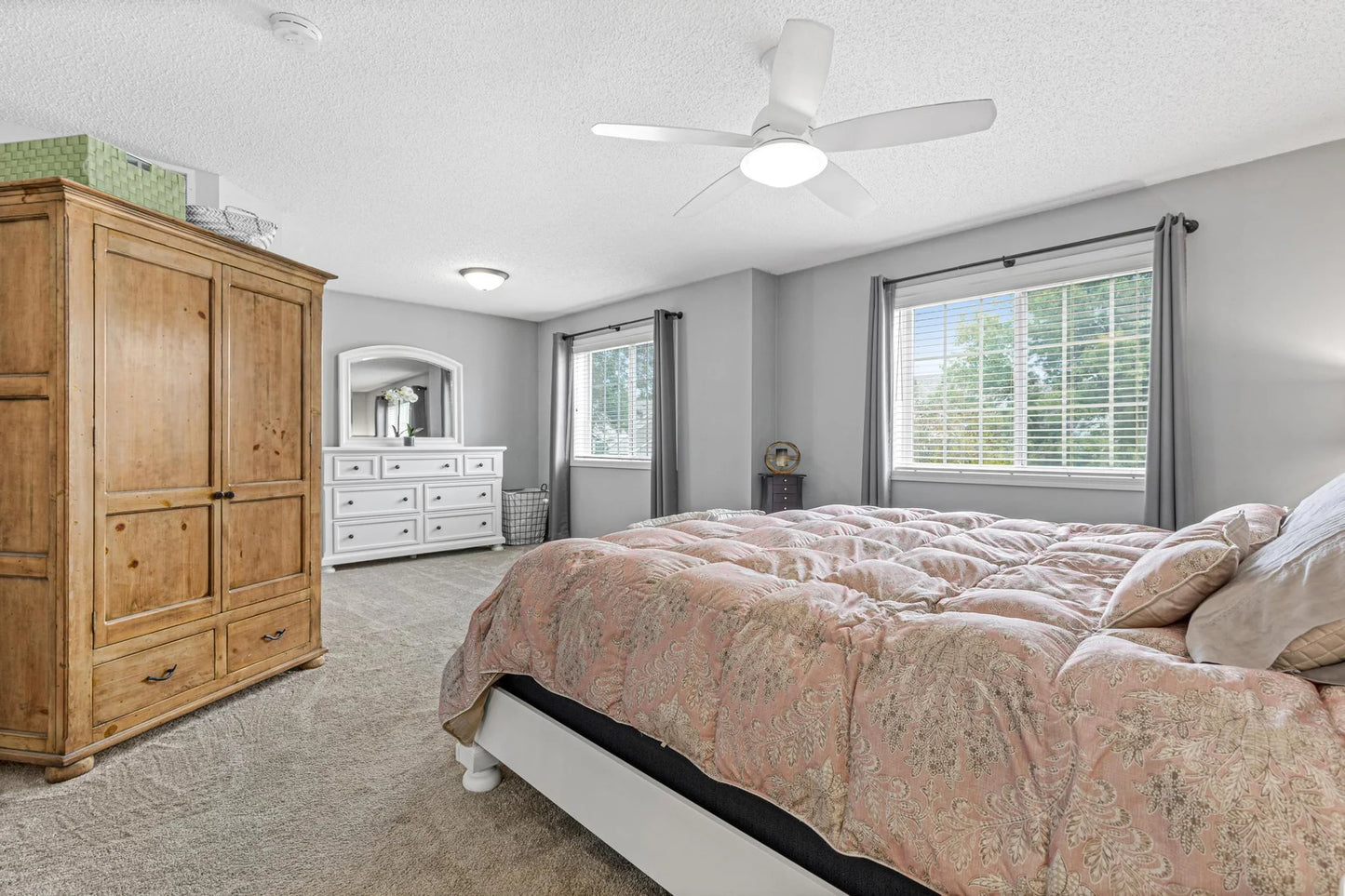 5421 Fawn Meadow Curve, Prior Lake, MN 55372