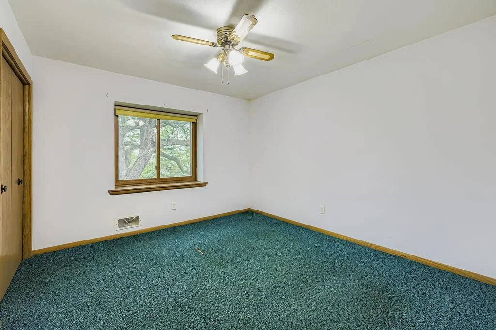 25 Kraft Road, West Saint Paul, MN 55118