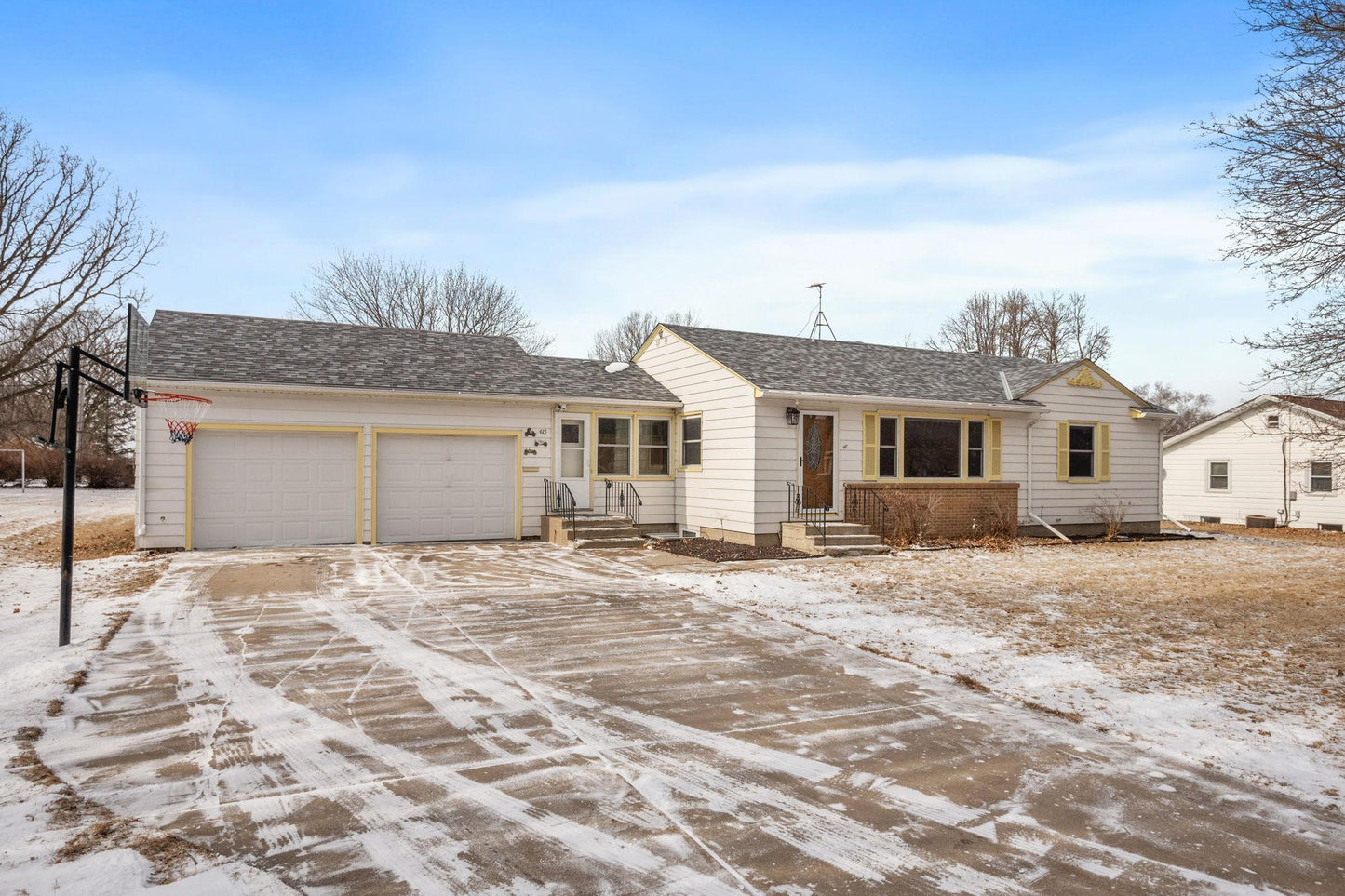 415 8th Street, Gaylord, MN 55334