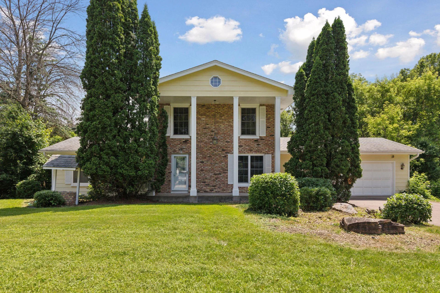 5235 139th Street, Savage, MN 55378