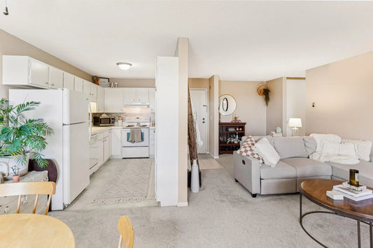 4350 Trenton Lane, Plymouth, MN 55442