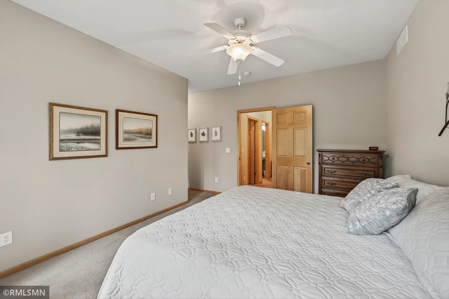 5102 Wild Marsh Drive, White Bear Lake, MN 55110