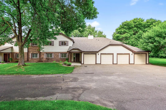 4357 Buckingham Court, Vadnais Heights, MN 55127