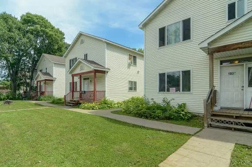 1028 Knox Avenue, Minneapolis, MN 55411