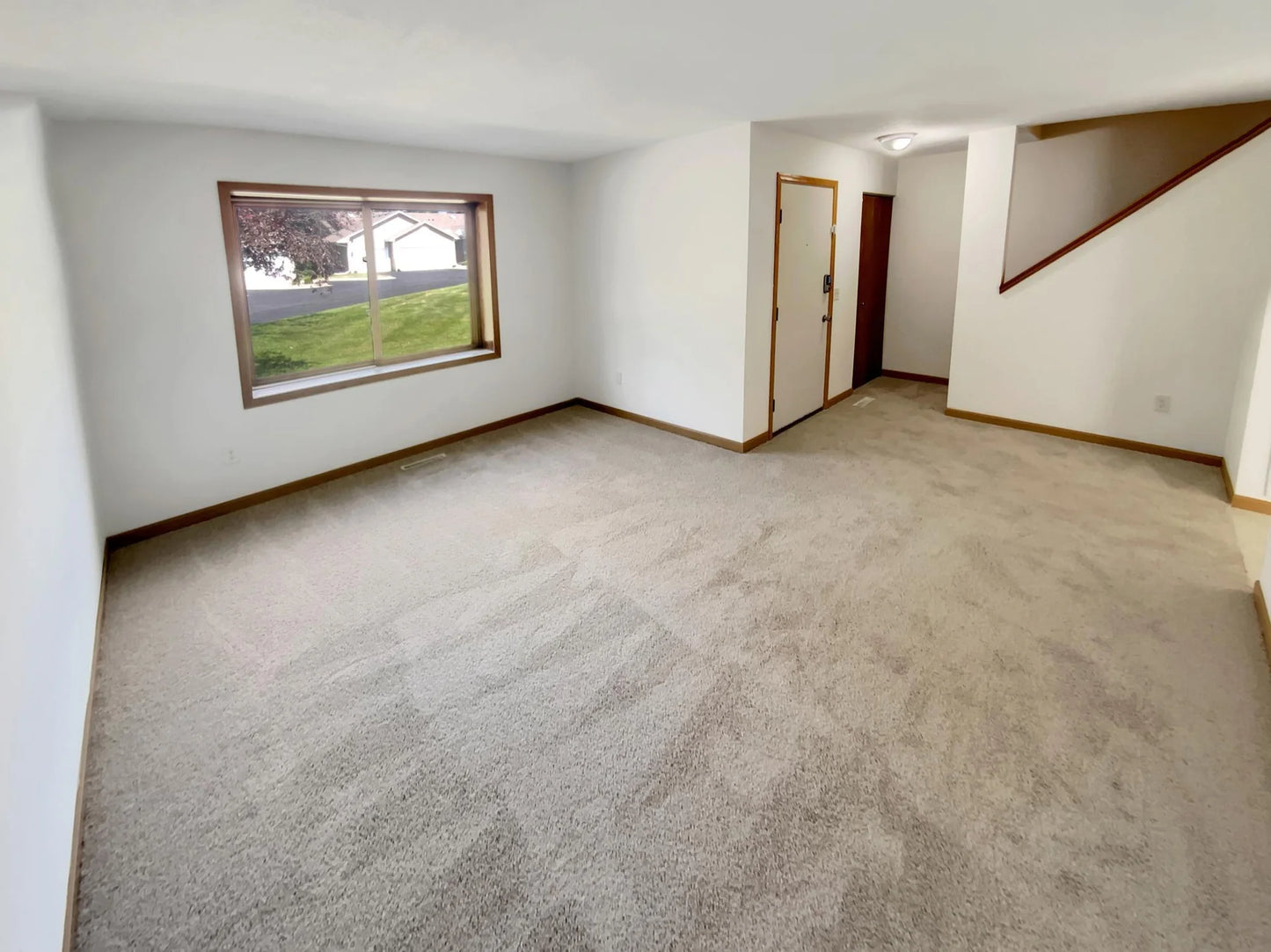 4430 Mccoll Drive, Savage, MN 55378