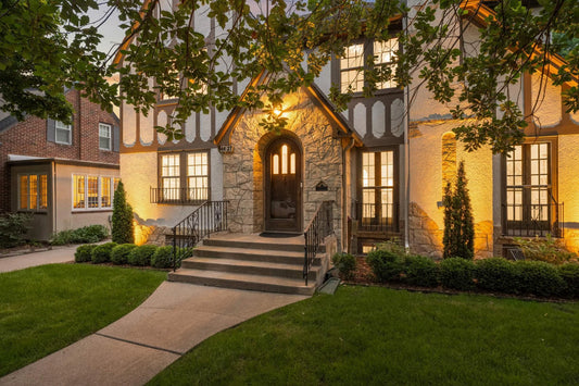 4627 Bruce Avenue , Edina, MN 55424
