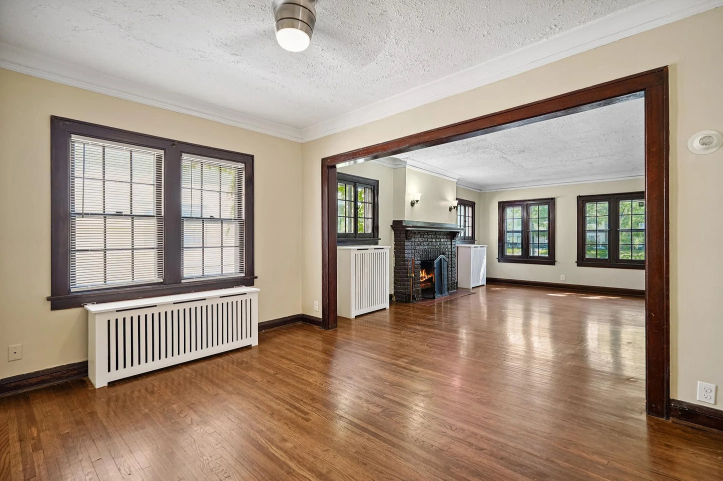 2512 Dupont Avenue, Minneapolis, MN 55405