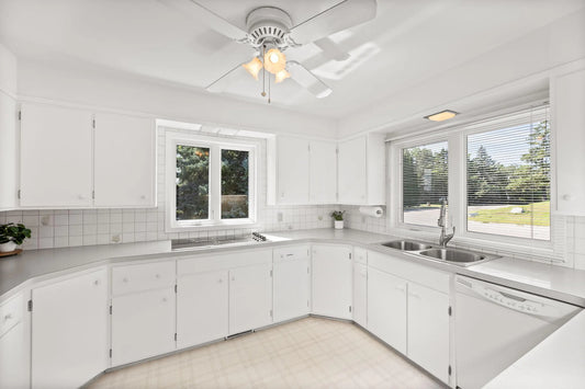4820 Yorktown Lane, Plymouth, MN 55442
