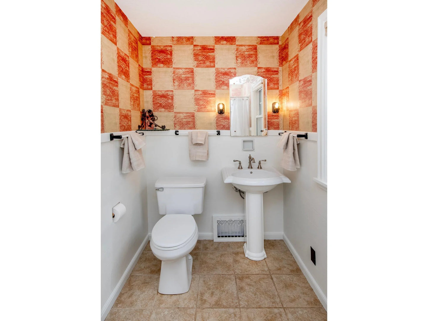 515 5th Street, Hastings, MN 55033