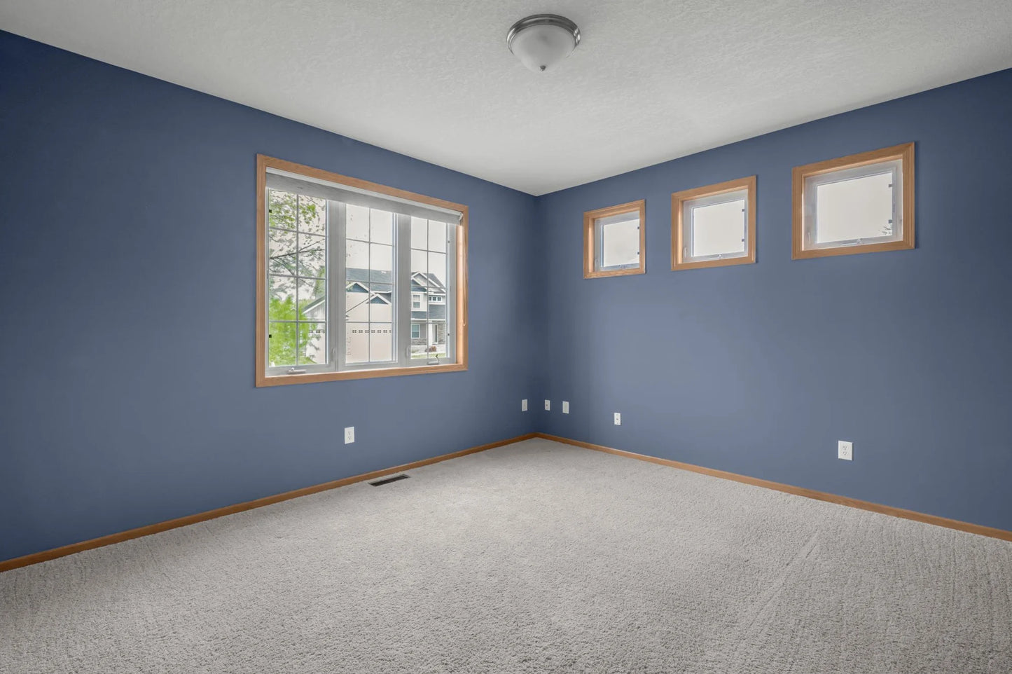 10543 Noble Circle, Brooklyn Park, MN 55443
