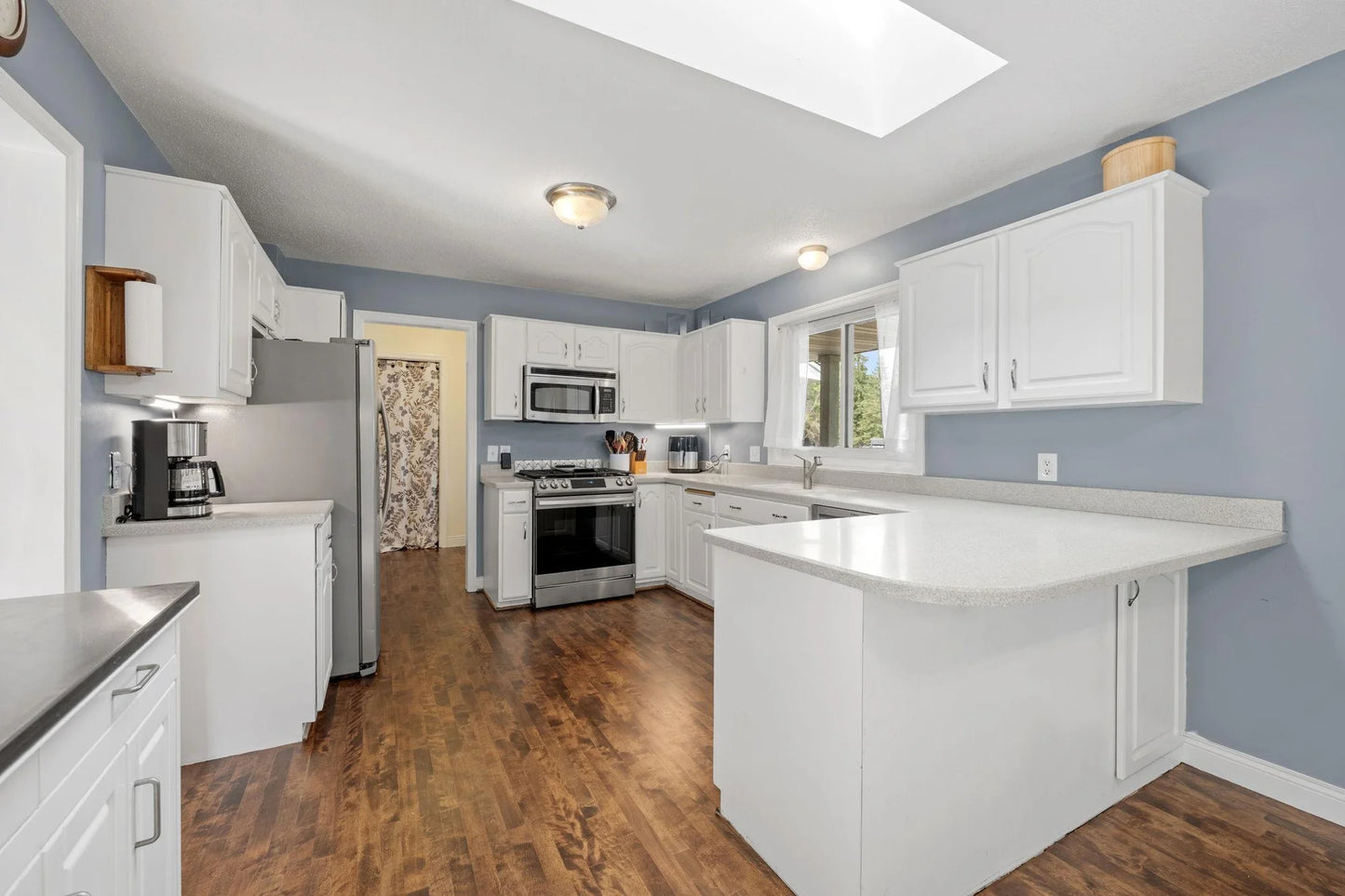 4467 Fawn Ridge Trail, Eagan, MN 55123