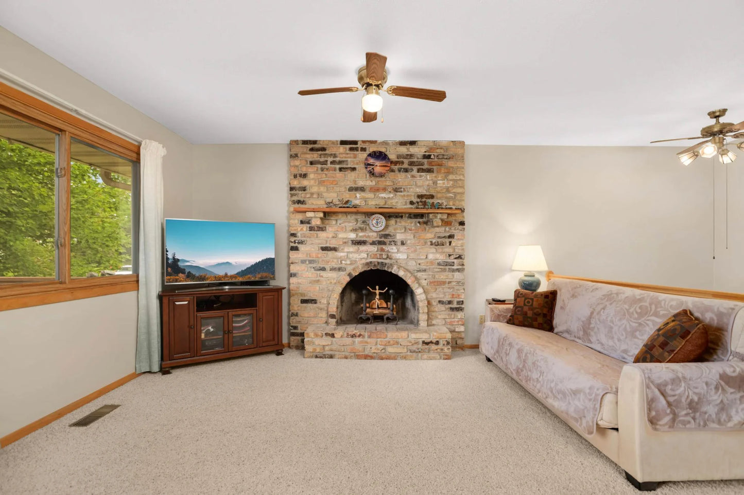 4448 Woodgate Point, Eagan, MN 55122