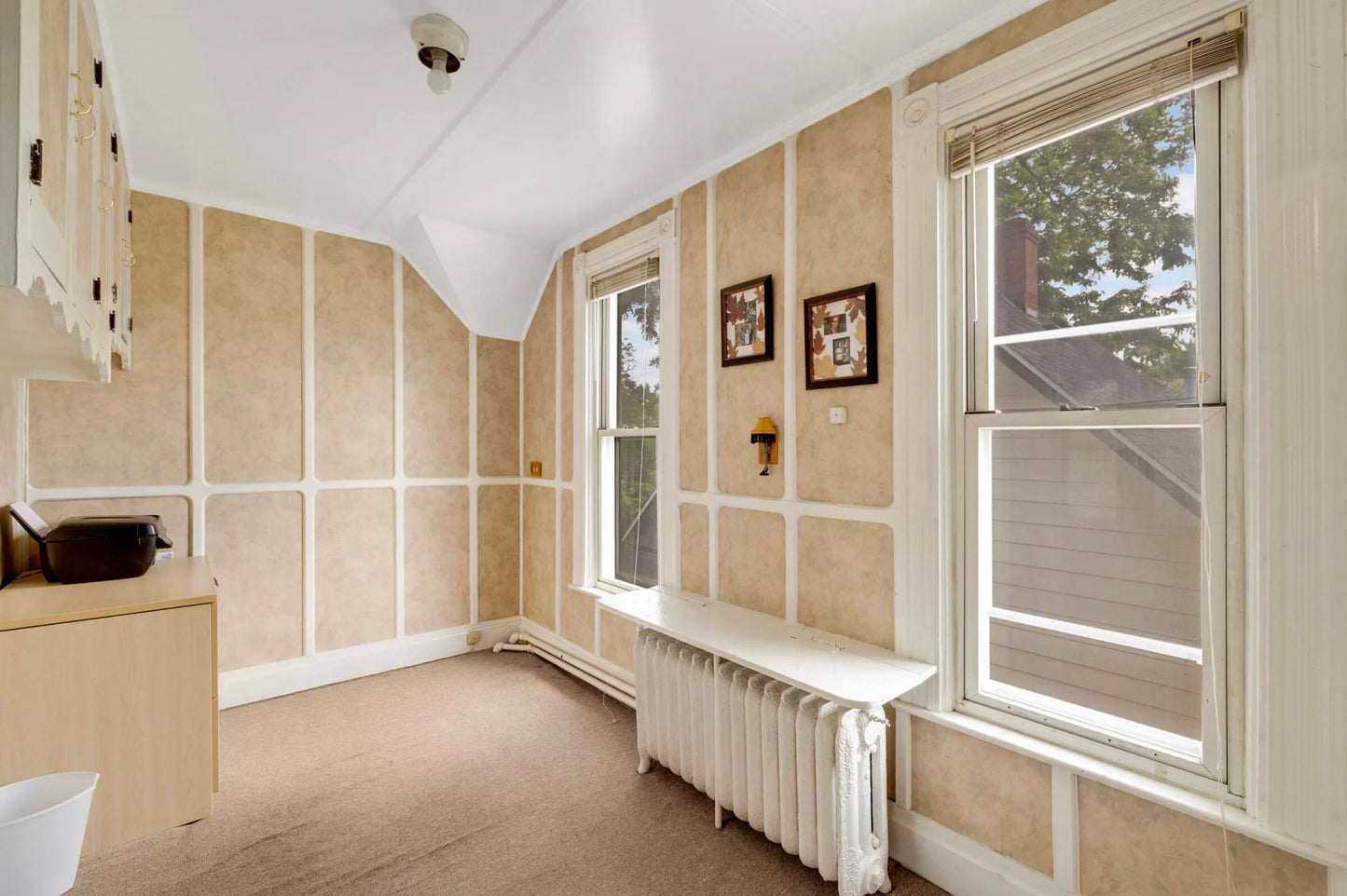 1102 Pacific Street, Saint Paul, MN 55106