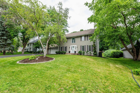 4810 Juneau Lane, Plymouth, MN 55446