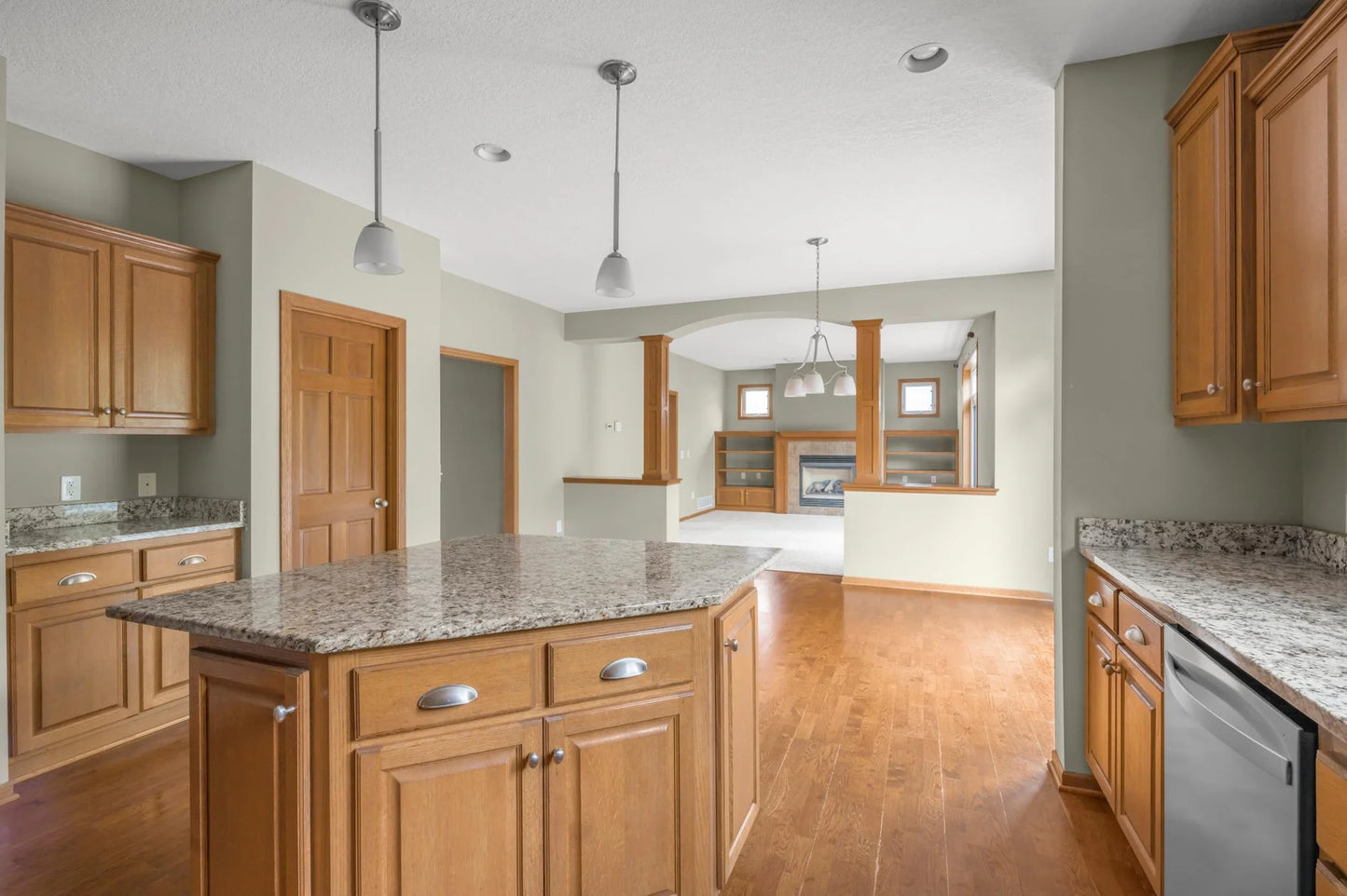 10543 Noble Circle, Brooklyn Park, MN 55443