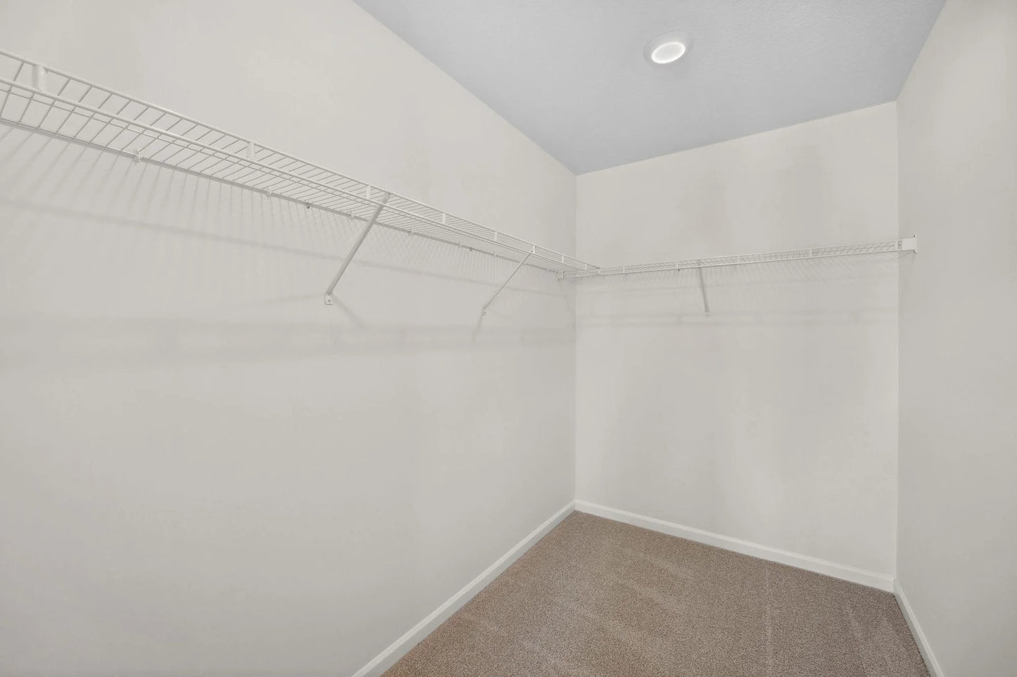 10322 Birchwood Circle, Victoria, MN 55318