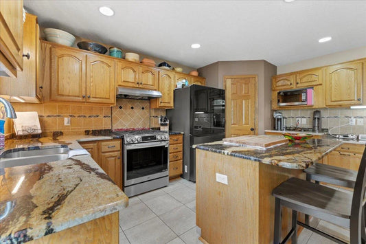 5017 Imhoff Avenue, Howard Lake, MN 55349