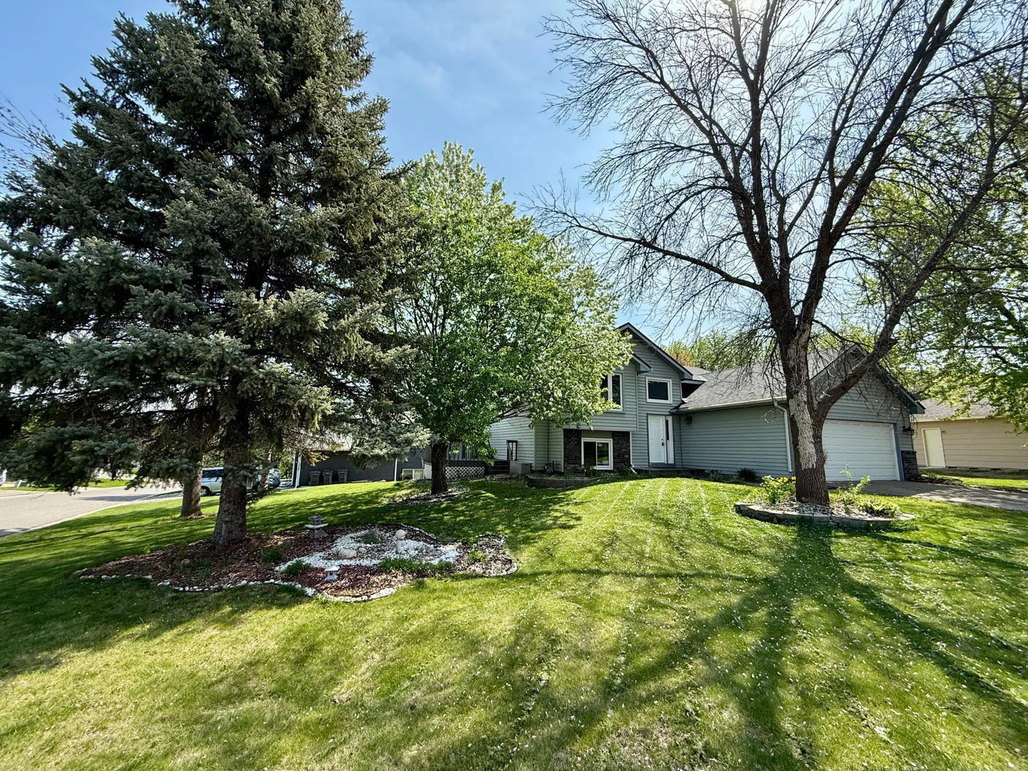 14303 Utica Avenue, Savage, MN 55378