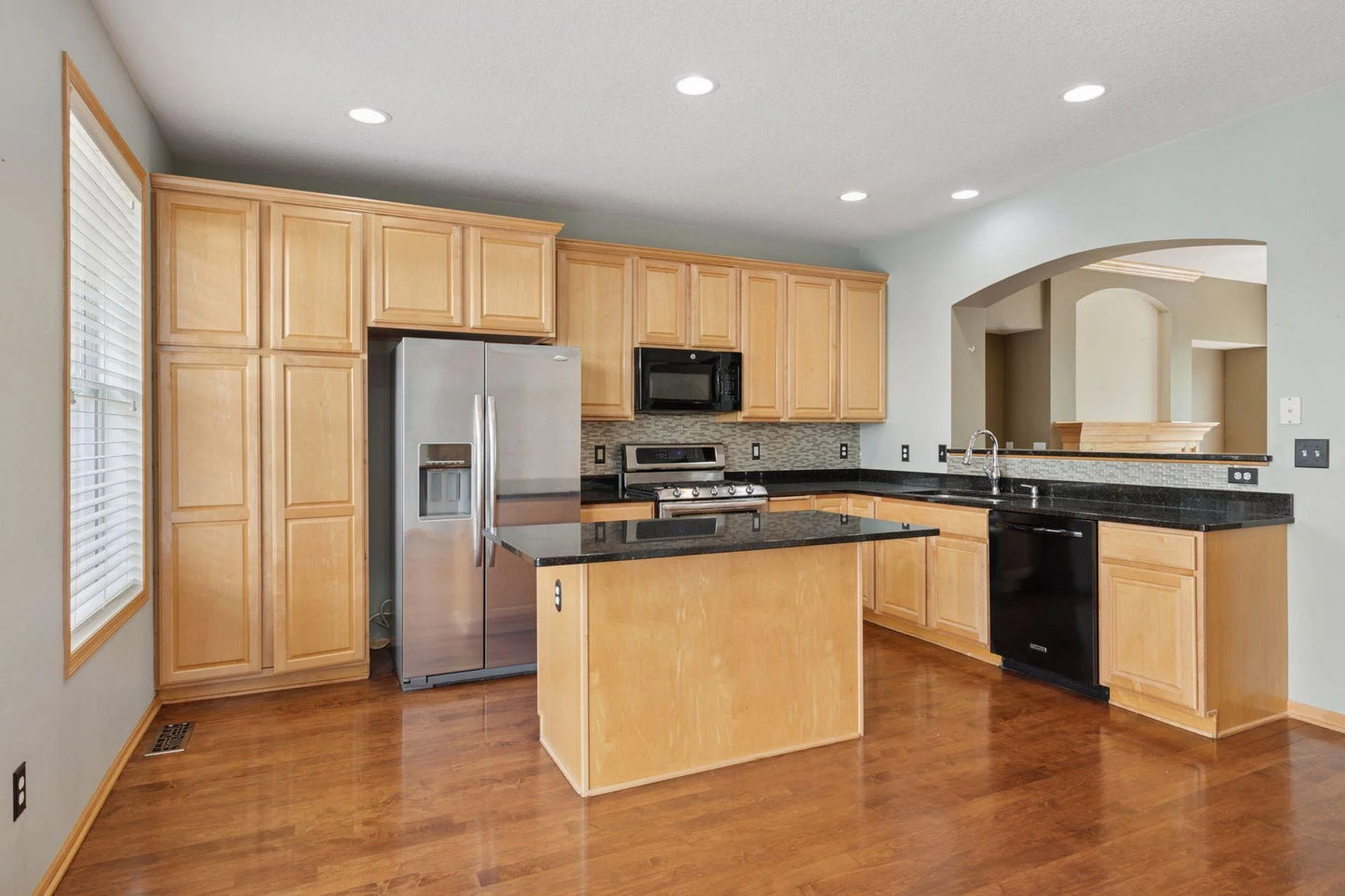 11350 Stratton Avenue, Eden Prairie, MN 55344