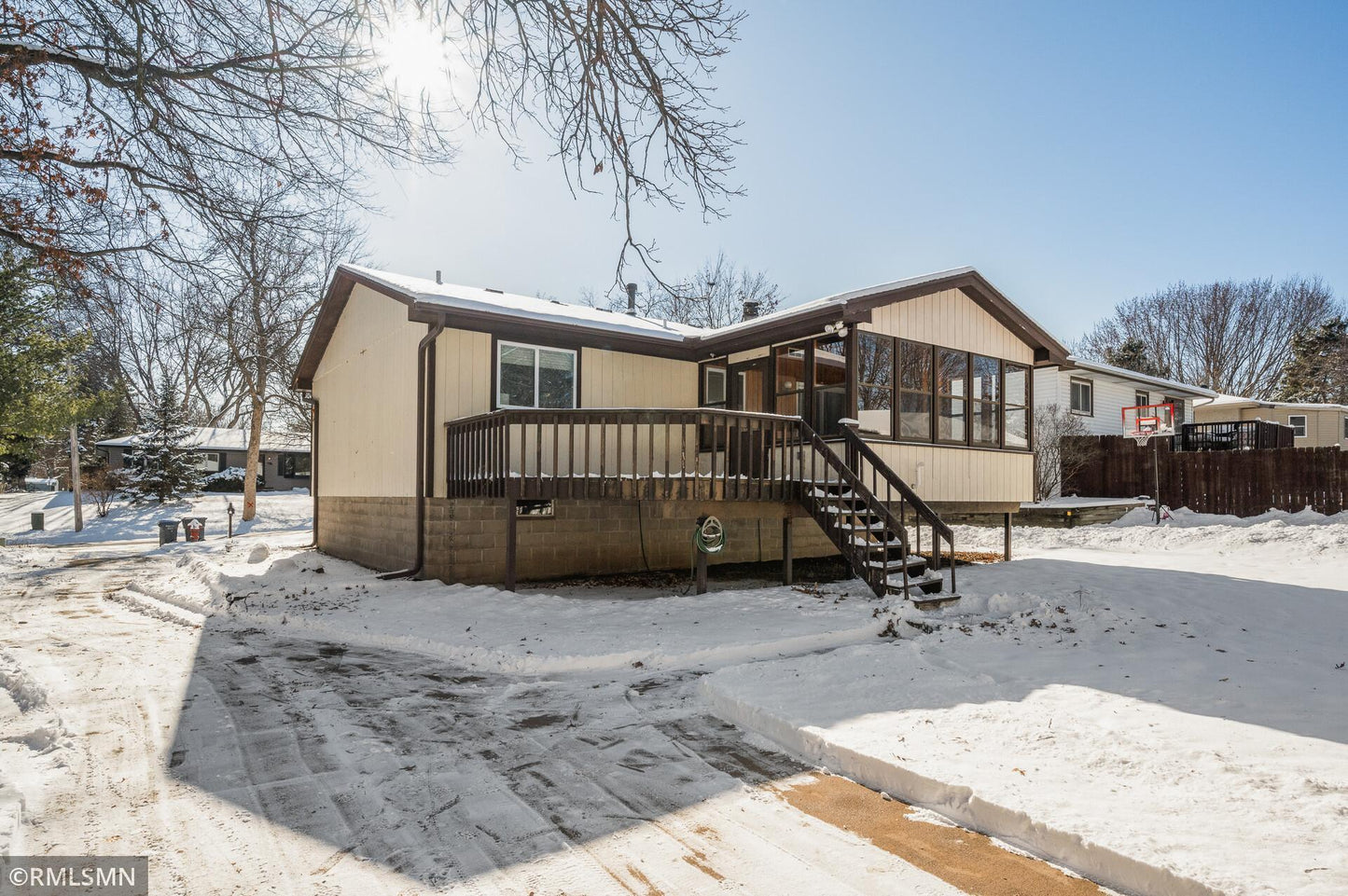 2493 Skillman Avenue, North Saint Paul, MN 55109