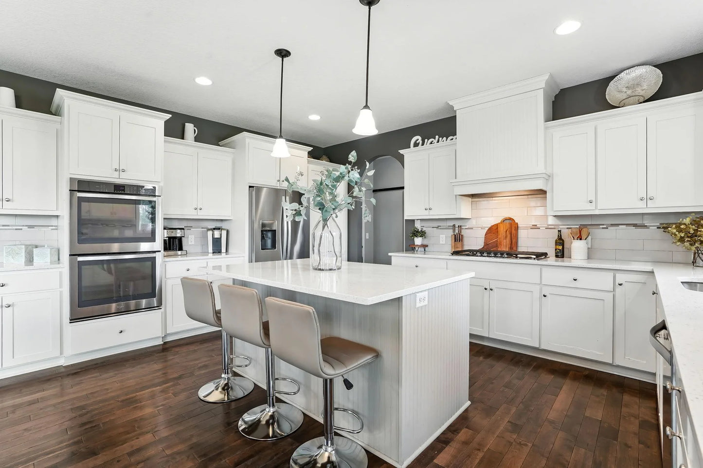 5148 White Star Lane, Woodbury, MN 55129