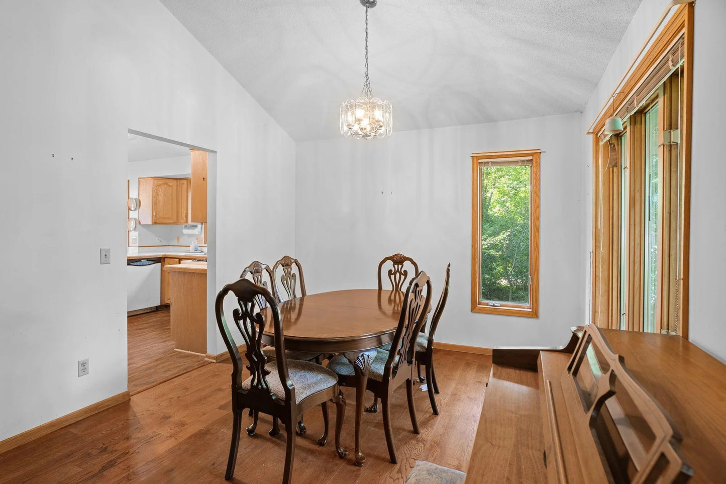 4512 Williston Road, Minnetonka, MN 55345