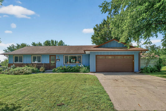 441 Walnut Lane, Apple Valley, MN 55124