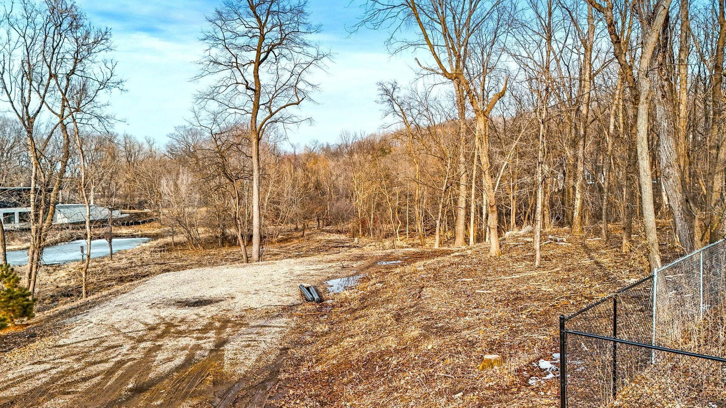 445 Bovey Road, Wayzata, MN 55391