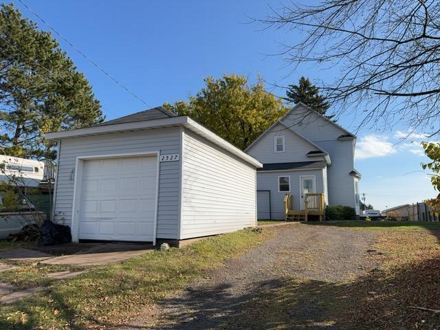 2527 1st Street, Duluth, MN 55806