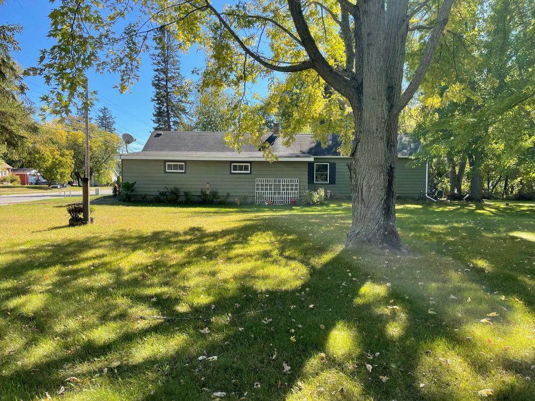 27900 Old Towne Road, Chisago City, MN 55013