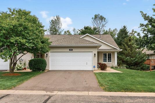 5215 Deerfield Lane, Prior Lake, MN 55372