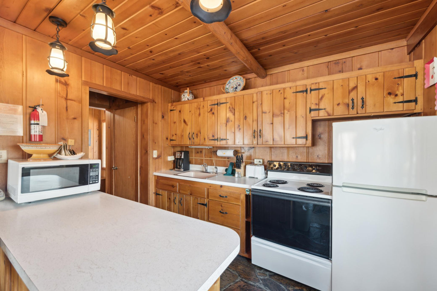 9201 Breezy Point Drive, Pequot Lakes, MN 56472