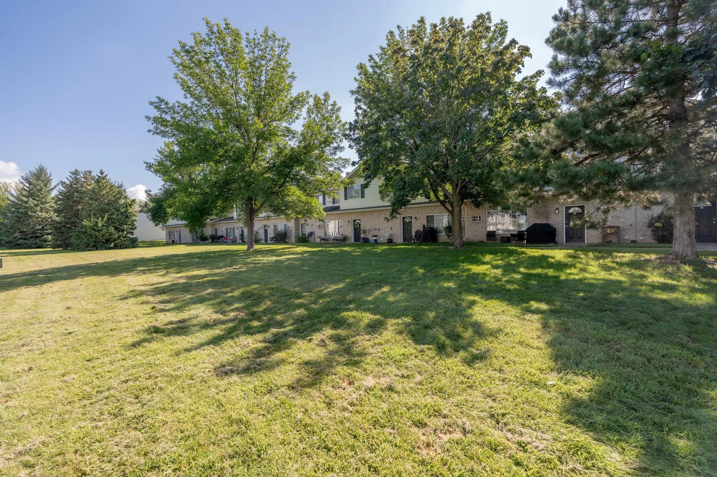 1279 Taylor Street, Shakopee, MN 55379