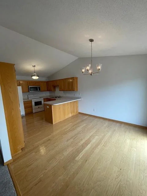 25 Willow Way, Farmington, MN 55024