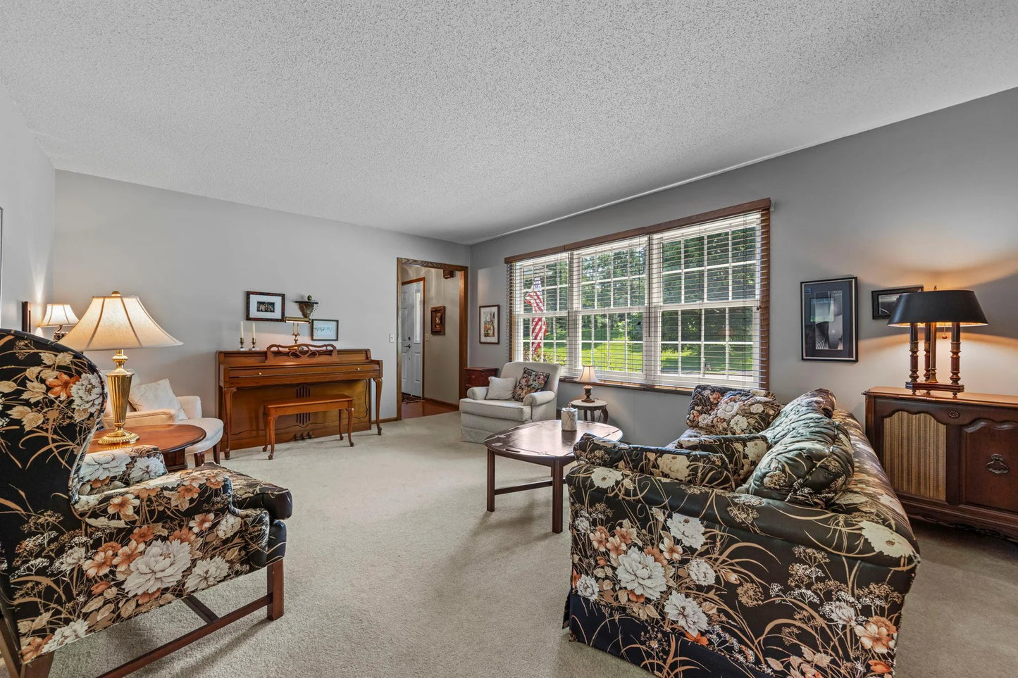 4466 Victoria Street, Shoreview, MN 55126